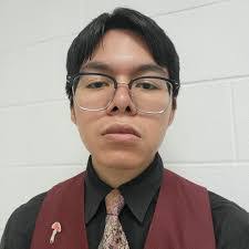 Santiago Pinales's Instagram, Twitter & Facebook