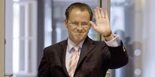 Es braucht jede freie demokratin und jeden freien. Macker Auftritt Im Bundestag Obermacho Martin Lindner Taz De