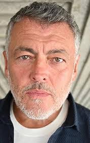 Dan Milne's Instagram, Twitter & Facebook