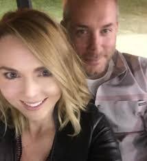 Mandy Menard's Instagram, Twitter & Facebook