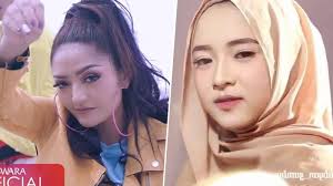 Dimana sebelumnya siti badriah atau biasa disapa sibad mendapat undangan mantan dan ia merasakan kesedihan yang mendalam. Siti Badriah Banjir Duit Lagu Lagi Syantik Tembus 116 Juta Viewers Di Youtube Lihat Nissa Sabyan Halaman All Tribun Jabar