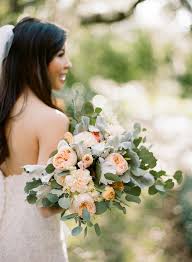 Free flower delivery by top ranked local florist in gainesville, fl! Beautiful Florida Wedding With Traditional Vietnamese Tea Ceremony Perfete Bridal Bouqet Wedding White Bridal Bouquet