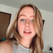 Lauren Ward (@laurenw698)