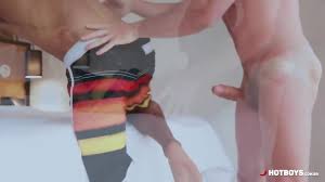 Pegacao Na Praia - Victor Ferraz E Igor - EPORNER