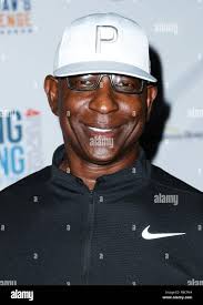 Eric dickerson hi-res stock photography and images