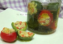 Se però volete conservarli per qualche mese per sicurezza vi consiglio di procedere alla pastorizzazione dei barattoli. Peperoncini Ripieni Sott Olio