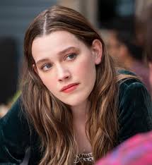 Okej, men vem är värst då? Jag menar, Joe är dålig, men kärlek… OCH SNÄLLA,  INGA SIMPS SMH : r/YouOnLifetime