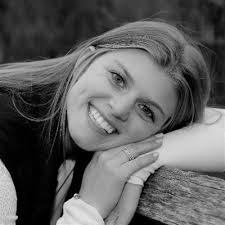 Erica Klein (@EricaaKlein)