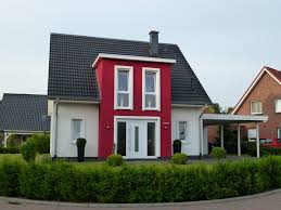 Einfamilienhaus holzhaus satteldach haus anbau mit flachdach. Leistungen Hilbers Bau