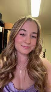 Shelly Pippin's Instagram, Twitter & Facebook