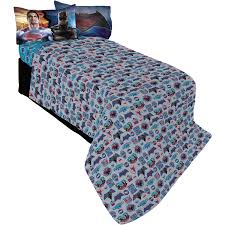 Everything you see is included with the exception of the dolls. Monster High Bedding Walmart Com