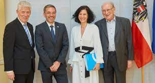 + add or change photo on imdbpro ». Gesprach Mit Innenminister Herbert Kickl Weisser Ring