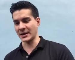 Artis Steve Emmanuel Ditangkap Polisi Karena Selundupkan Kokain