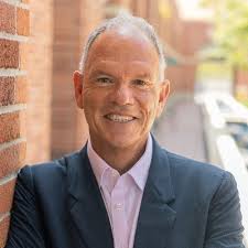 Matthew Applegate (@m_applegator)