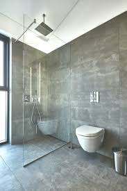 Badezimmer Raumhoch Mit Rinnen 60x120 Cm Anthrazit Optisch Homolog Emilcerami Dusche Badezimmer Badezimmer Renovieren Grosse Fliesen Dusche
