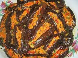 как приготовить закуску из баклажан что продают на рынке Luchshie Kulinarnye Recepty Manzany Farshirovannye Baklazhany Po Grecheski Farshirovannye Baklazhany Eda Vkusnaya Eda