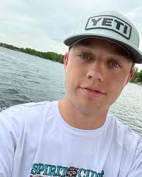 Dakota Eagle (@d_eagle55) • Instagram photos and videos