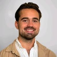 1500+ "Bröstrom" profiles