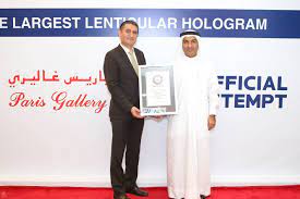 باريس غاليري هي إحدى الشركات الرائدة في مجال التجزئة الفاخرة في الشرق الأوسط، وهي العلامة التجارية الرائدة في مجموعة باريس غاليري غروب، التي تضم أكثر من مليون قدم مربع. Ø¨Ø§Ø±ÙŠØ³ ØºØ§Ù„ÙŠØ±ÙŠ ÙŠØ¯Ø®Ù„ ØºÙŠÙ†ÙŠØ³ Ø¨Ø£ÙƒØ¨Ø± ÙˆØ§Ø¬Ù‡Ø© Ø¹Ø±Ø¶ Ø«Ù„Ø§Ø«ÙŠØ© Ø§Ù„Ø£Ø¨Ø¹Ø§Ø¯ Ø¹ÙŠÙ† Ø¯Ø¨ÙŠ