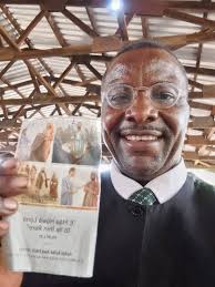 Praising spiritual community