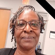 Laurie Starks's Instagram, Twitter & Facebook