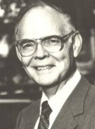 Guitar Planet: Don't Ask Me How Little You Should Learn