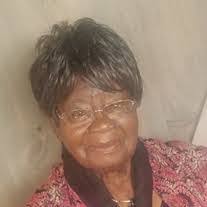 Alice Boozer's Instagram, Twitter & Facebook