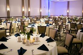 Blog Eau Claire Wedding Photographers Christy Janeczko Photography Wisconsin Wedding Wedding Hotel Ballroom