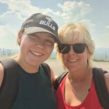 Happy Mother's Day! Check out some of our current Honors scholars and their  alumnae mothers! Honors alumna Laura (Stockmeyer) Herman, BS '01 with her  son Tyler, who is graduating this spring with