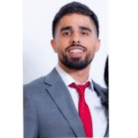 100+ perfiles de «Kular»