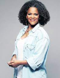 Ils sont en concert le 7, 8 et 9 juin 2013 au zénith de paris pour le lancement de la tournée mawonaj tour consécutif à la sortie de l'album sonjé le 13 mai. Toulouse Jocelyne Beroard Chanteuse De Kassav Le Zouk A Permis Aux Femmes De Danser Seules Ladepeche Fr