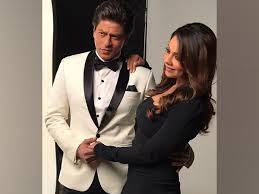 Popular content related to shah rukh khan & ra.one. Gauri Khan Shares Rare Throwback Picture With Shah Rukh Khan Zee5 News