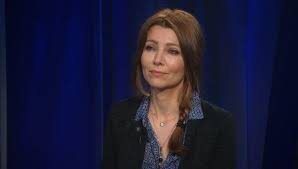 Elif shafak, 10 minutes 38 seconds in this strange world once leila's brain activity ceases, it's over to her five friends who one by one go through their life story and how leila made a difference in their life. Elif Shafak On 10 Minutes 38 Seconds In This Strange World Video Amanpour Company Pbs