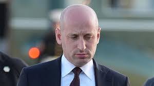 Kimberly Keeping's Instagram, Twitter & Facebook