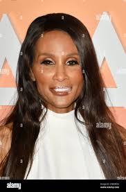 Beverly johnson fashion hi-res stock photography and images