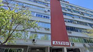 La Policía interrumpe la grabación de una película porno multitudinaria en  Madrid organizada por Torbe — Gacetín Madrid