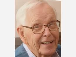 Josephine Gill's Instagram, Twitter & Facebook