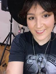 Shane Tapscott's Instagram, Twitter & Facebook