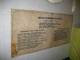 Seseorang yang menjaga tutur kata akan mendapat banyak kebaikan atau manfaat. Gurindam Dua Belas Wikipedia Bahasa Indonesia Ensiklopedia Bebas