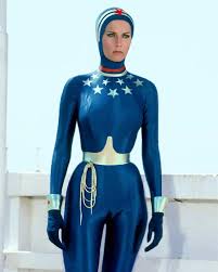 Celebrity, obvious, hilarious, camel toes. Wonder Woman Vs Camel Toe 9gag
