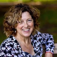 Fiona Adams (@Fifi_adams)