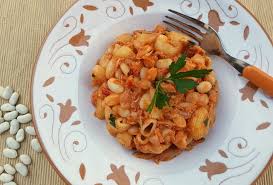 The ingredients needed to prepare macaroni,tin fish and baked beans: 6 Italian Canned Tuna Pasta Recipes The Pasta Project
