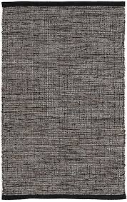 Black And White Farmhouse Area Rug Pin On Becca S Room