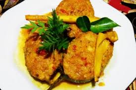 When shopping for fresh produce or meats, be certain to take the time to ensure that the texture, colors, and quality of the food you buy is the best in the batch. Resep Masak Tenggiri Bumbu Kuning Nikmatnya Sampai Ke Tulang