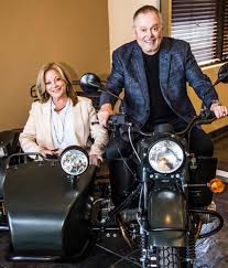 PR/ad maven lauds new 'boss'