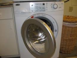 Pour ½ cup of salt in the wash cycle to prevent the dyes in colored fabrics from bleeding. How To Wash Laundry 5 Steps Instructables