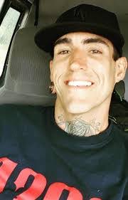 Nicholas Shane's Instagram, Twitter & Facebook