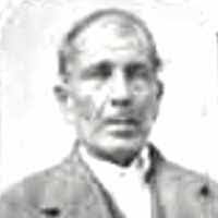 Johnny Ogle's Instagram, Twitter & Facebook