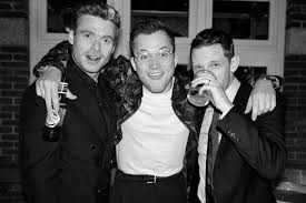 Carpool Karaoke Taron Egerton Richard Madden Watch Online Pin By Ivy Cooper On Richard Madden Richard Madden Shirtless Richard Madden Taron Egerton