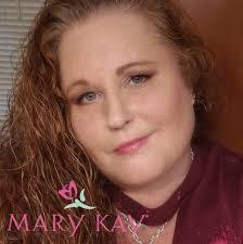 Lisa Philbeck's Instagram, Twitter & Facebook